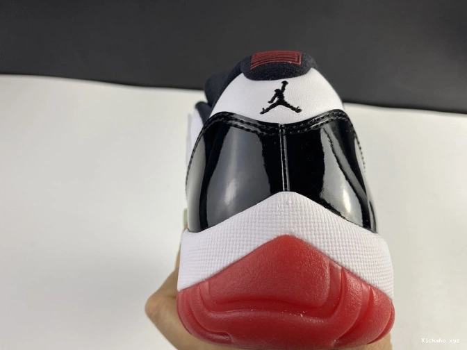Air Retro 11 AV2187-160 Bred Jordan Low Concord 0816